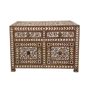 קומודה משובצת עץ ושרף