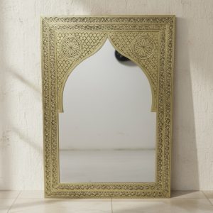 מראת נחושת מלבנית