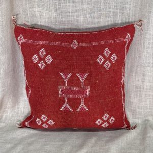 כרית סברה אדום ורוד