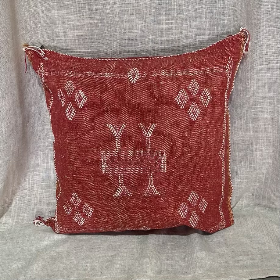 כרית סברה אדום עתיק